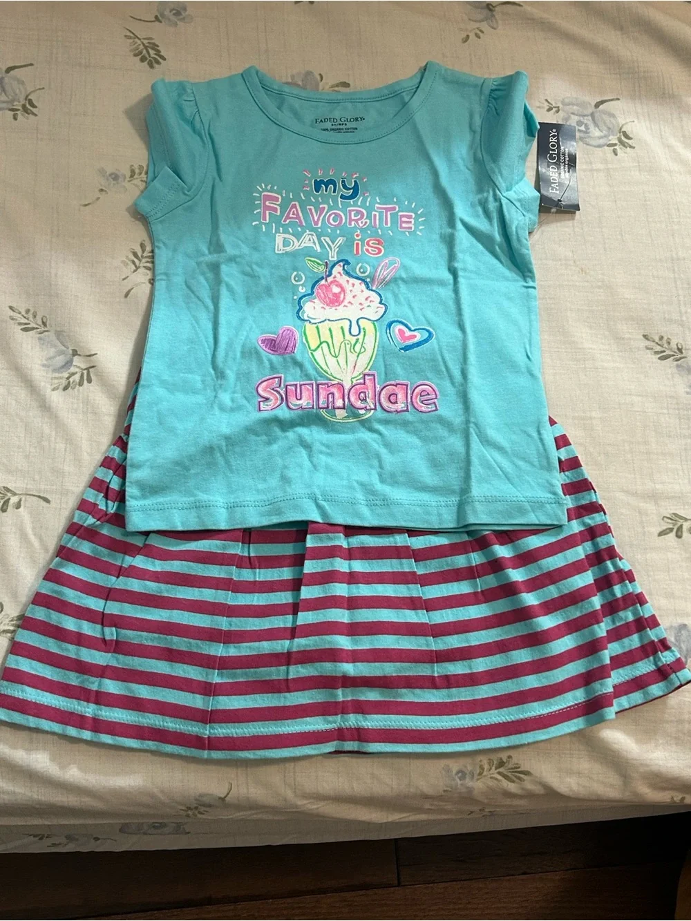 NWT - Little Kids Summer Play Sets Mix (2 sets)